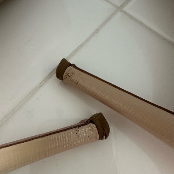 Prada Saffiano pump - Picture 13 of 16